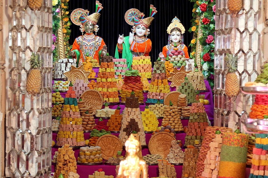 Annakut Celebration at BAPS Shri Swaminarayan Mandir, Bharuch