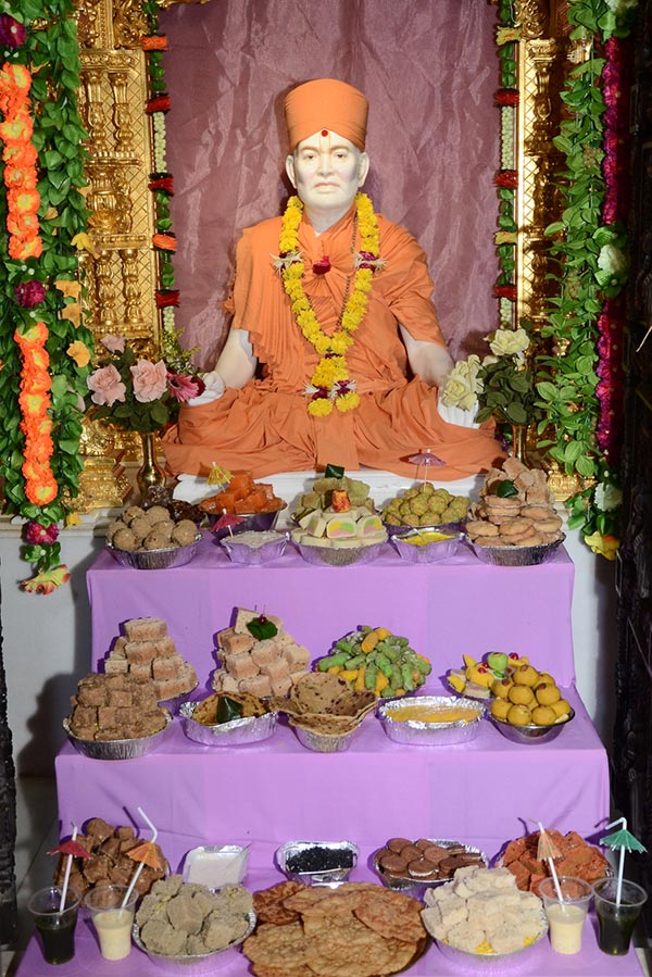 Annakut Celebration at BAPS Shri Swaminarayan Mandir, Jamnagar