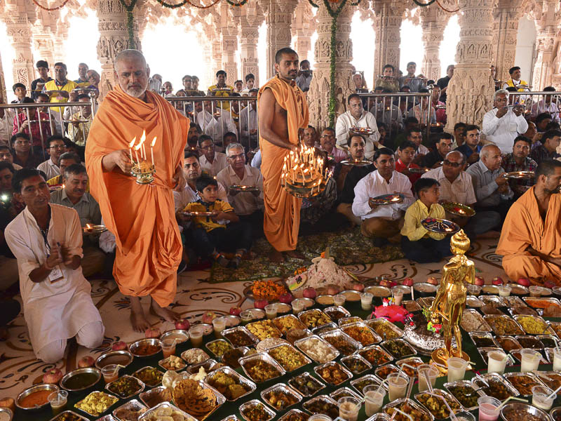 Annakut Celebration at BAPS Shri Swaminarayan Mandir, Himmatnagar