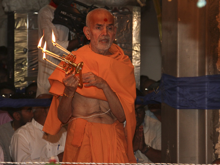 Annakut Celebration at BAPS Shri Swaminarayan Mandir, Gondal