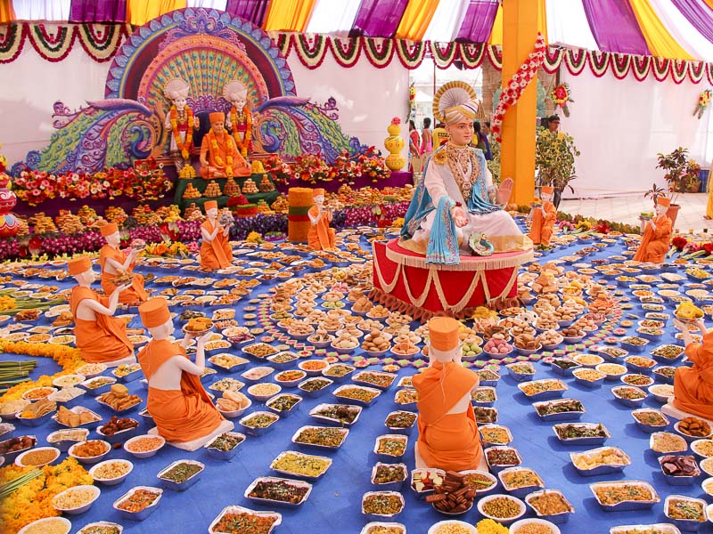 Annakut Celebration at BAPS Shri Swaminarayan Mandir, Sankari