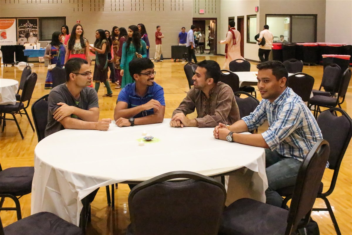 Texas A &amp; M Campus Fellowship Celebrates Diwali