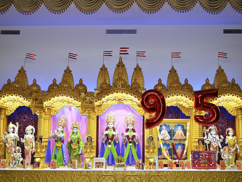 Pramukh Swami Maharaj's 95th Birthday Mahila Celebration, Melbourne