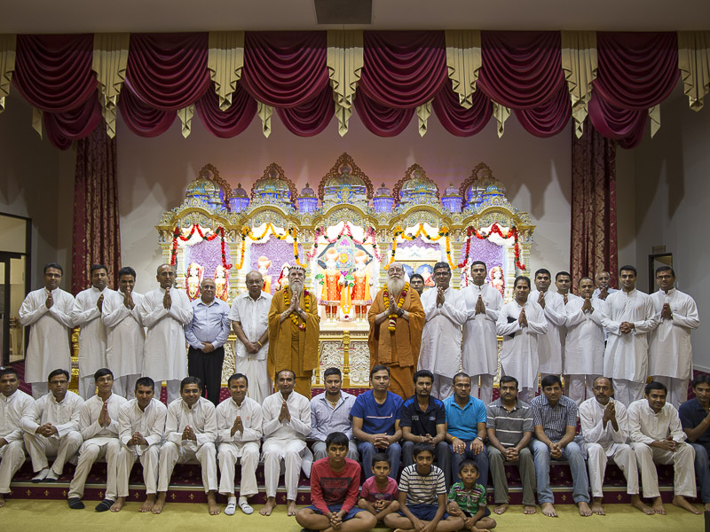 Satguru Bodhinatha Veylanswami’s visit to BAPS Swaminarayan Mandir, Adelaide, Australia