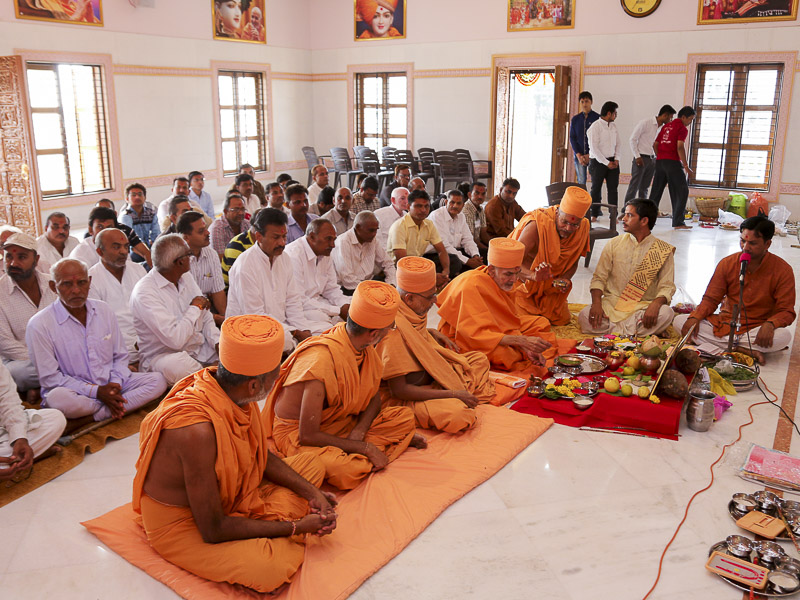 Murti-Pratishtha Mahotsav, Gir Gadhada, India