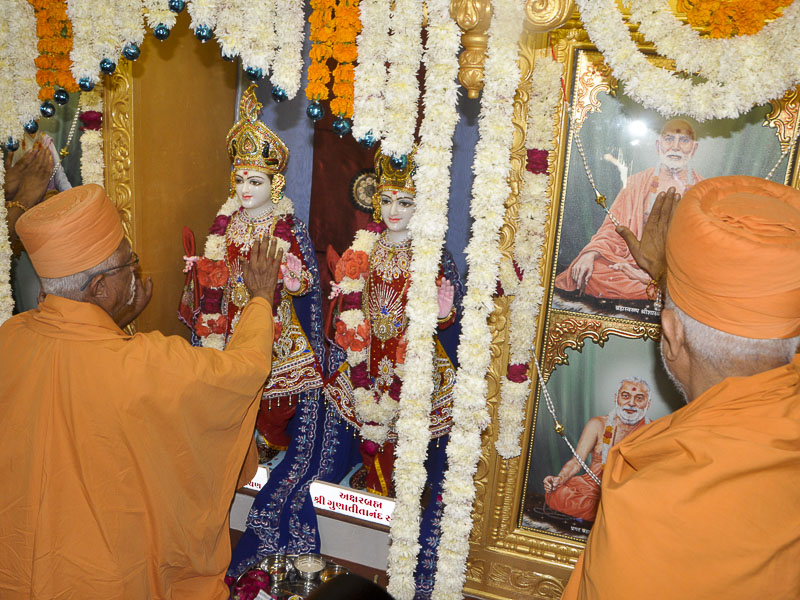 Murti-Pratishtha Mahotsav BAPS Shri Swaminarayan Mandir, Vasna
