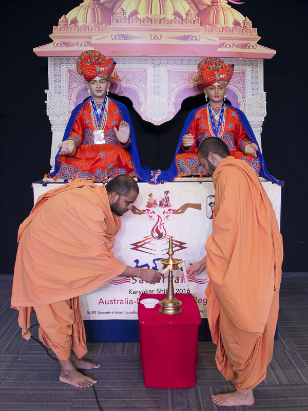 'Ame Aa Yagna Aarambhyo' Karyakar Shibir, Perth