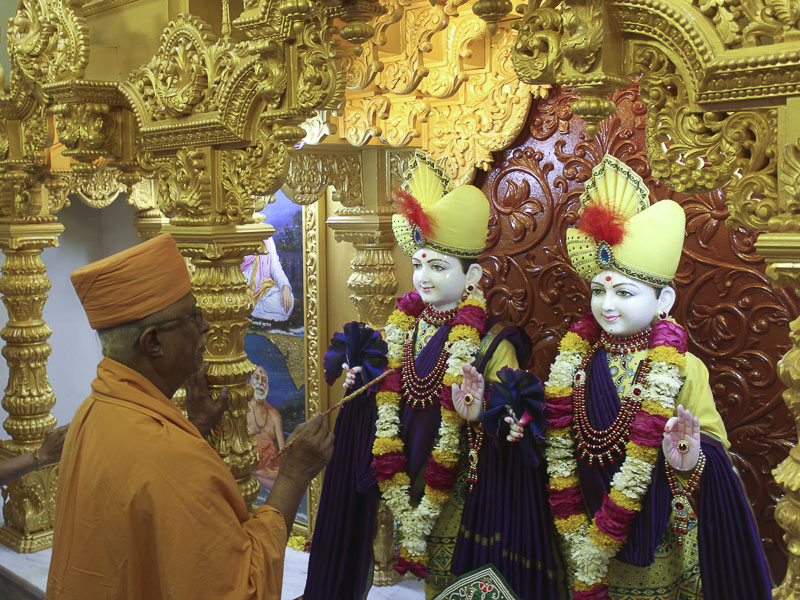 Murti-Pratishtha Mahotsav, BAPS Shri Swaminarayan Mandir, Joshipura, Junagadh