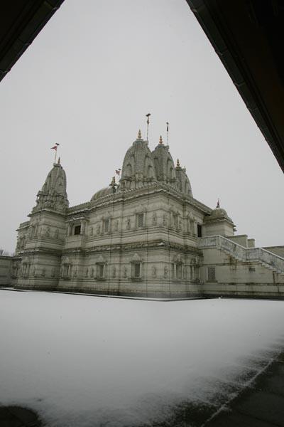 Shri Swaminarayan Mandir, London