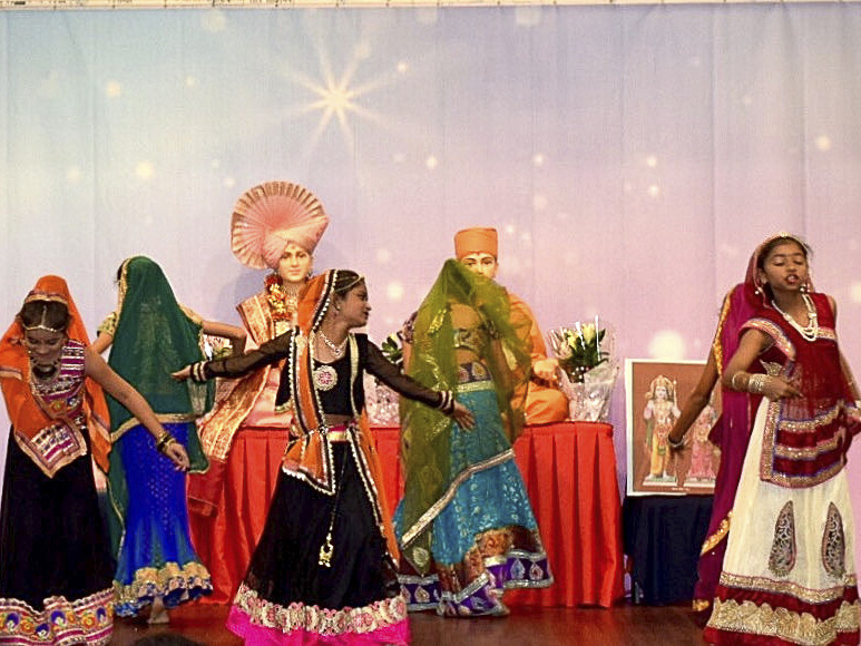 Shri Swaminarayan Jayanti Mahila Celebration 2016, Brisbane