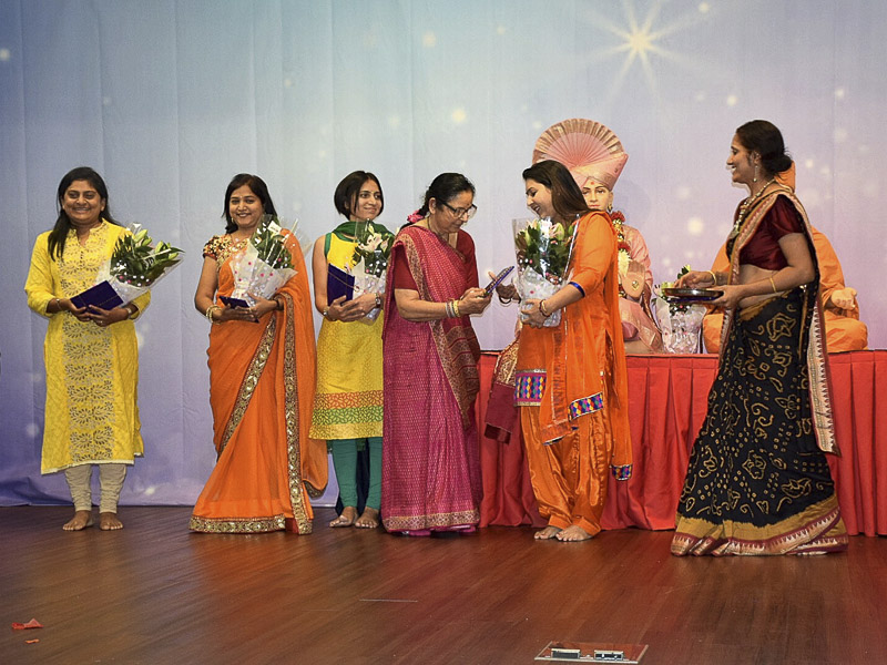 Shri Swaminarayan Jayanti Mahila Celebration 2016, Brisbane