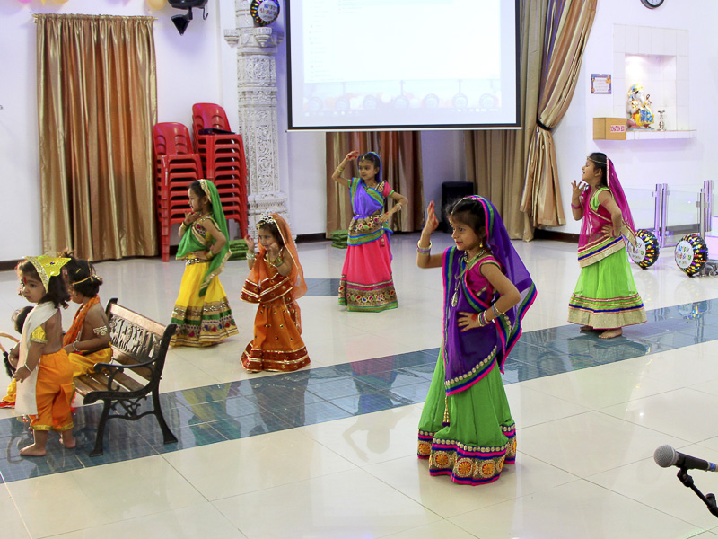 Shri Swaminarayan Jayanti Mahila Celebration 2016, Gaborone