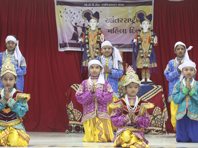 Women's Day Celebration 2016, Tithal