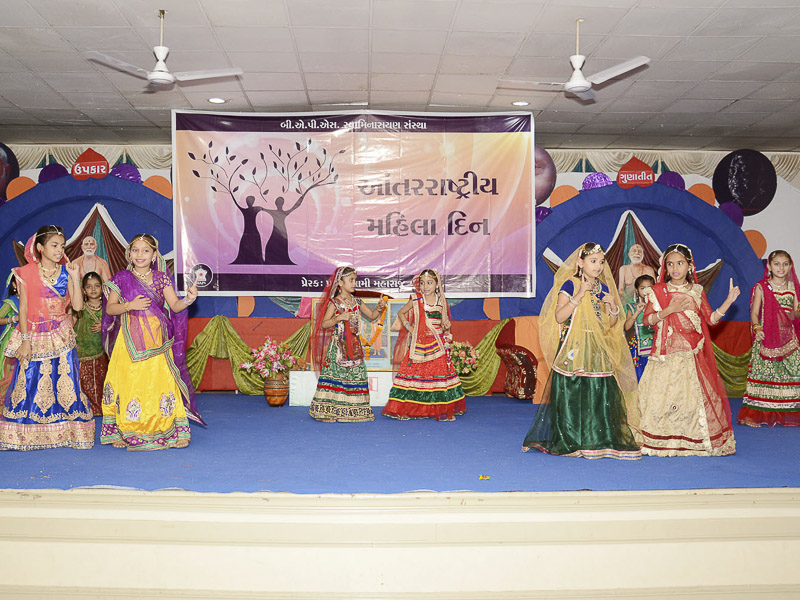 Women's Day Celebration 2016, Limbdi