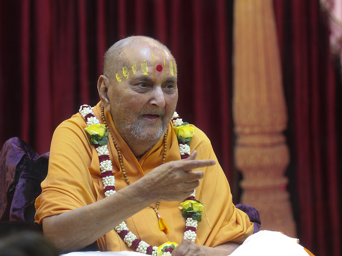 Swamishri in a divine, jovial mood during diksha ceremony