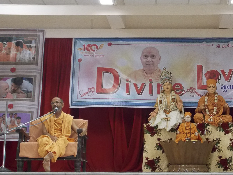 Divine Love - Yuva Shibir, Tithal