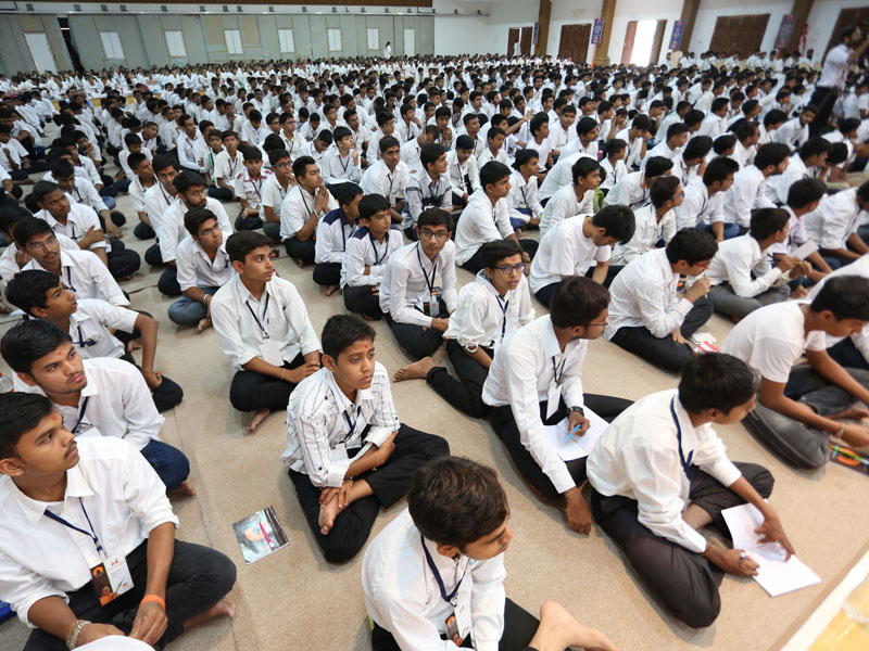 ‘Pramukh Swami Ma Khovavu’ – Yuva Shibir