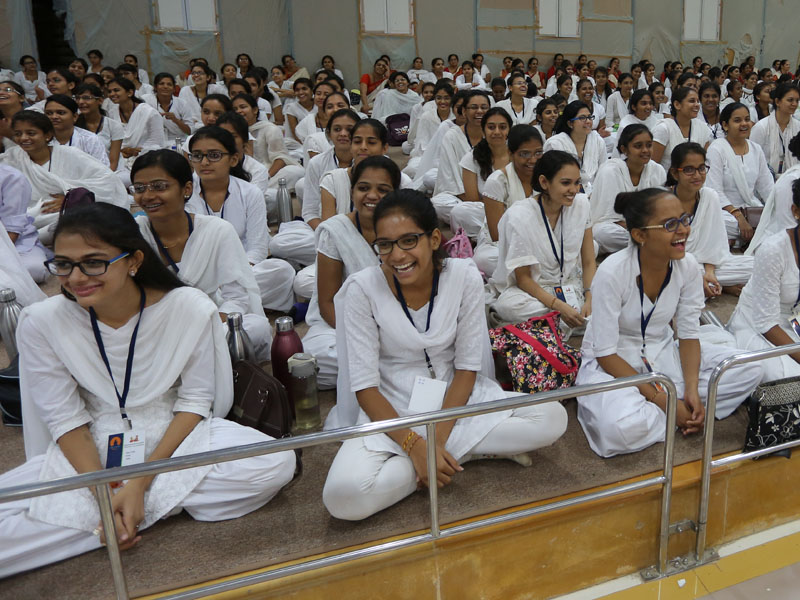 ‘Pramukh Swami Ma Khovavu’ – Yuva Shibir