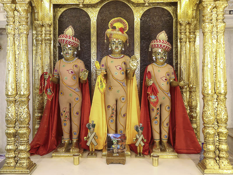 Chandan Adornments 2016, Sarangpur