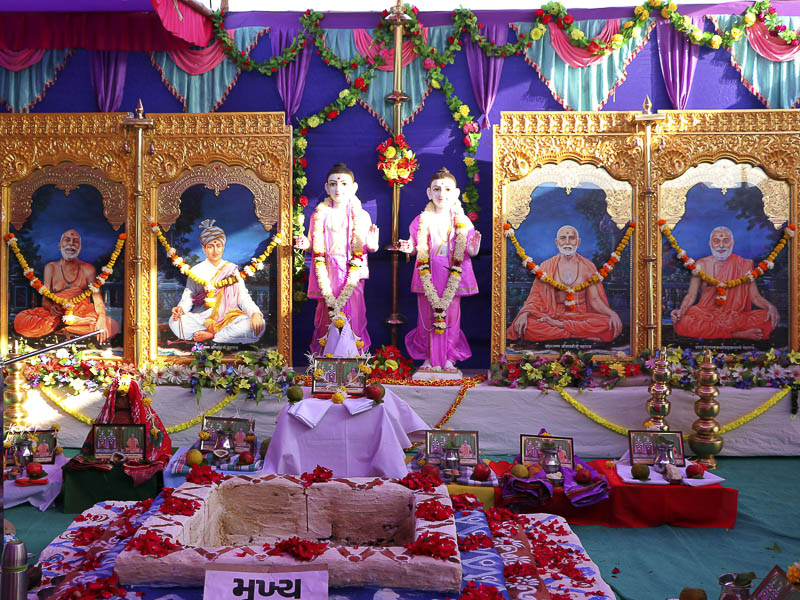 Murti-Pratishtha Mahotsav at BAPS Shri Swaminarayan Mandir, Sayannagar