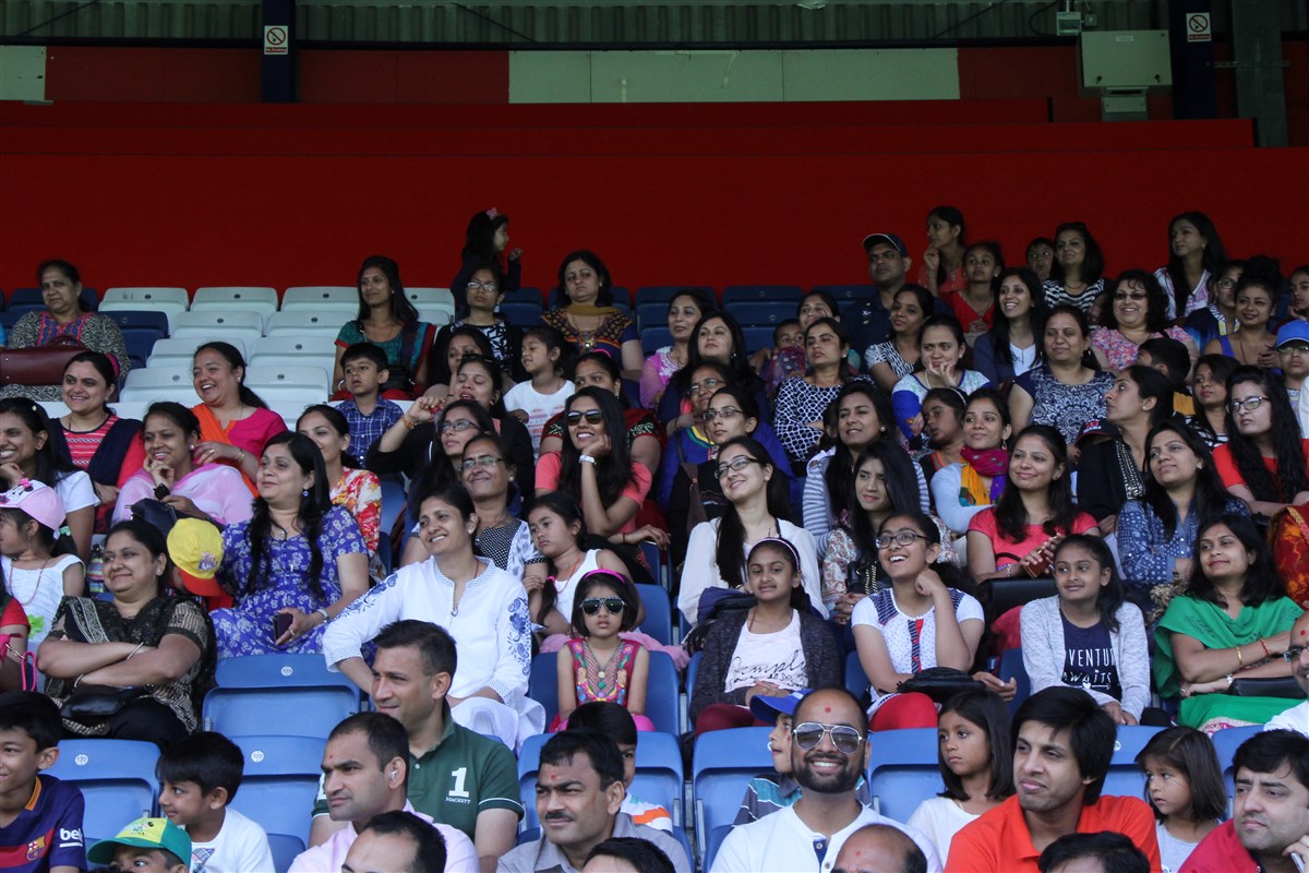 Learning about the history of the Suvarna Tula Mahotsav