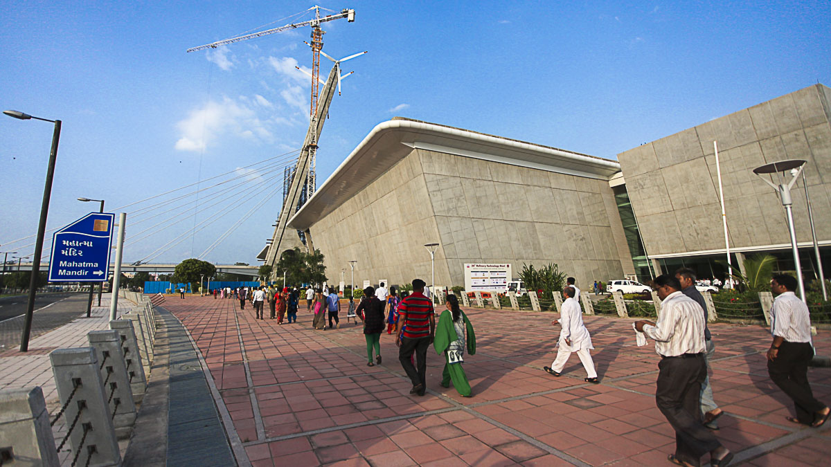 Tribute Assembly in Honor of HH Pramukh Swami Maharaj at Mahatma Mandir, Gandhinagar