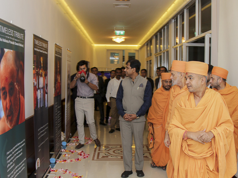 Tribute Assembly in Honor of HH Pramukh Swami Maharaj, Dubai