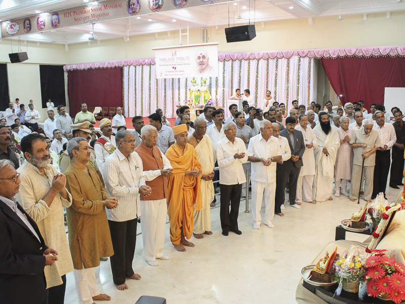 Tribute Assembly in Honor of HH Pramukh Swami Maharaj, Bangalore