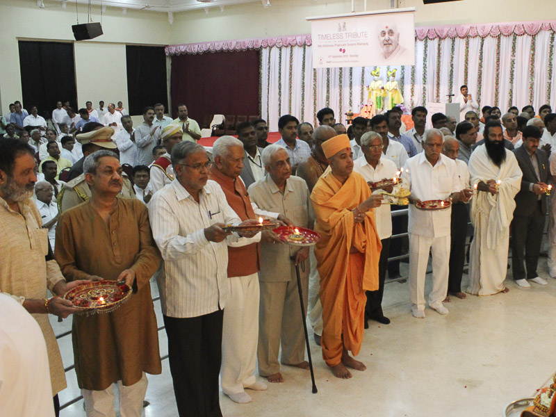 Tribute Assembly in Honor of HH Pramukh Swami Maharaj, Bangalore