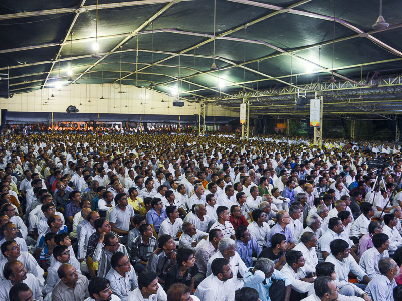 Tribute Assembly in Honor of HH Pramukh Swami Maharaj, Bharuch