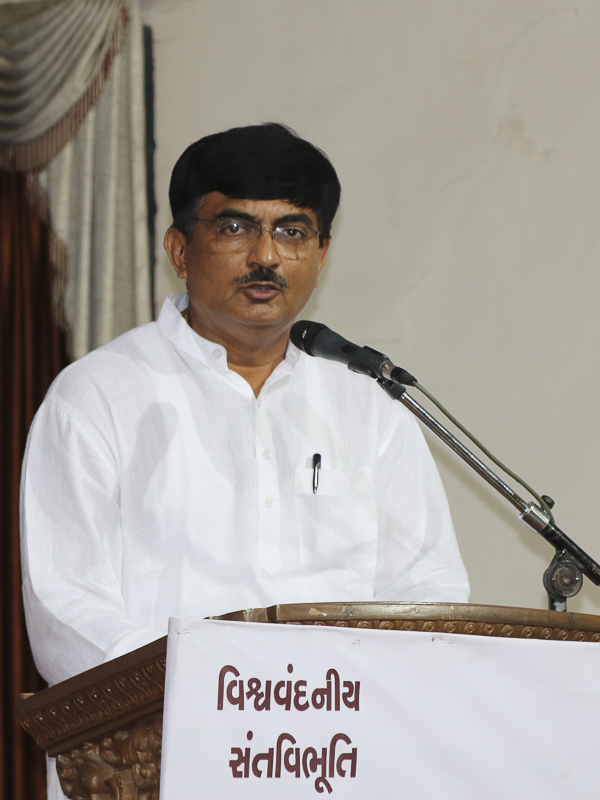 Tribute Assembly in Honor of HH Pramukh Swami Maharaj, Bharuch