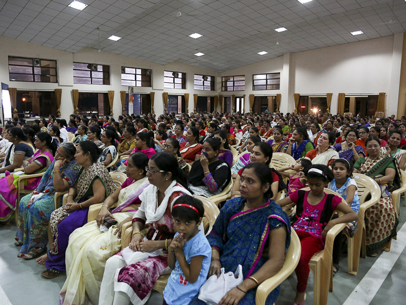 Tribute Assembly in Honor of HH Pramukh Swami Maharaj, Nagpur