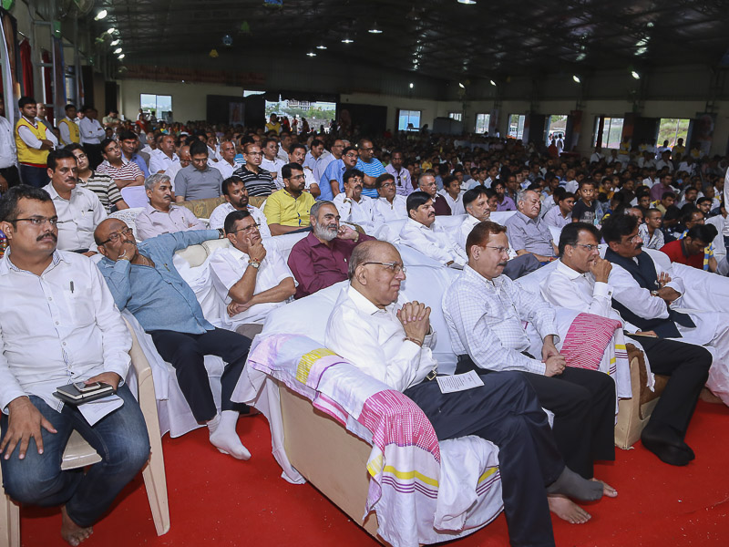 Tribute Assembly in Honor of HH Pramukh Swami Maharaj, Pune