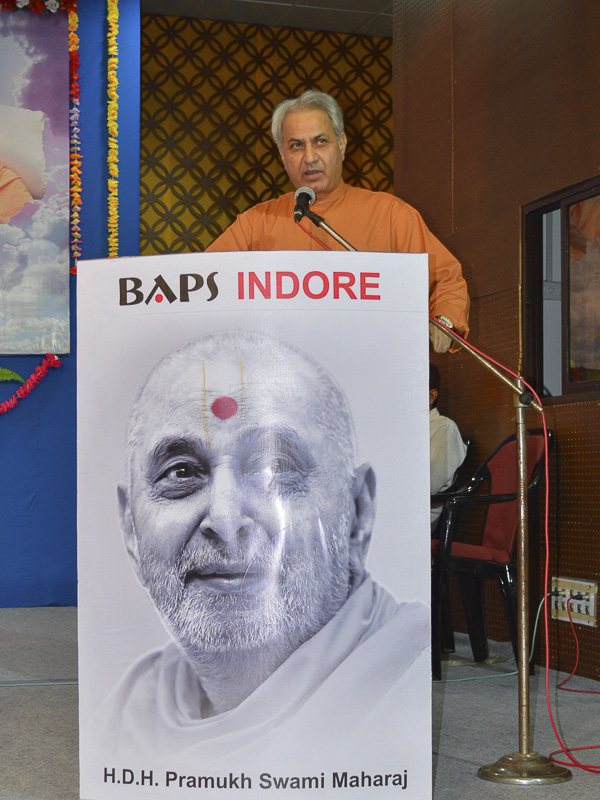 Tribute Assembly in Honor of HH Pramukh Swami Maharaj, Indore