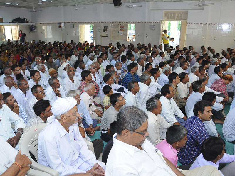 Tribute Assembly in Honor of HH Pramukh Swami Maharaj, Bhadra