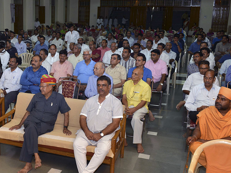 Tribute Assembly in Honor of HH Pramukh Swami Maharaj, Jaipur