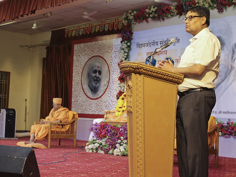 Tribute Assembly in Honor of HH Pramukh Swami Maharaj, Jaipur