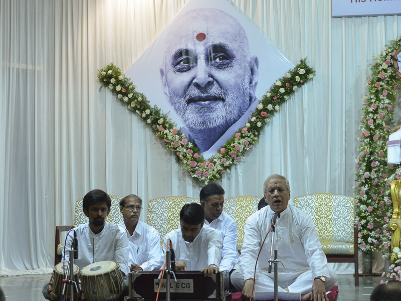 Tribute Assembly in Honor of HH Pramukh Swami Maharaj, Chennai