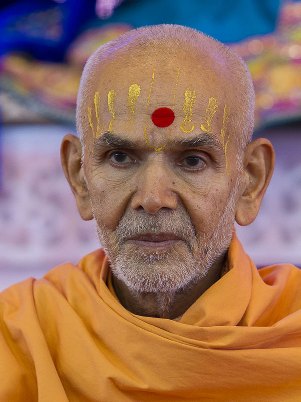 Param Pujya Mahant Swami during the celebration assembly