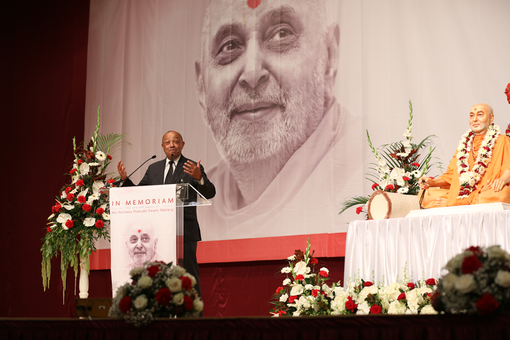Lord Boateng pays tribute to HH Pramukh Swami Maharaj