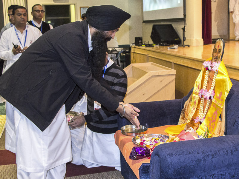 Tribute Assembly in Honor of HH Pramukh Swami Maharaj, Auckland