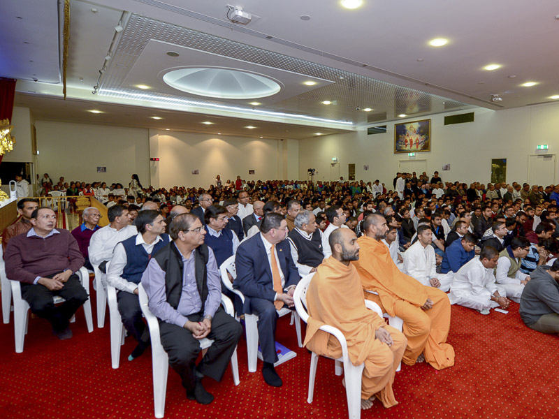 Tribute Assembly in Honor of HH Pramukh Swami Maharaj, Melbourne