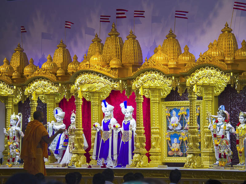 Tribute Assembly in Honor of HH Pramukh Swami Maharaj, Melbourne