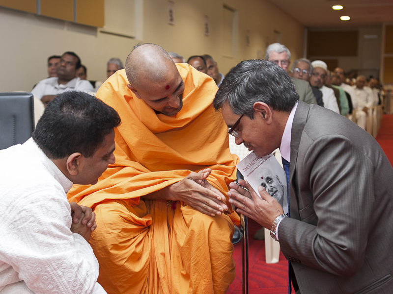 Tribute Assembly in Honor of HH Pramukh Swami Maharaj, Sydney