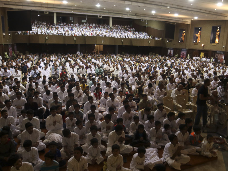 Tribute Assembly in Honor of HH Pramukh Swami Maharaj, Nairobi
