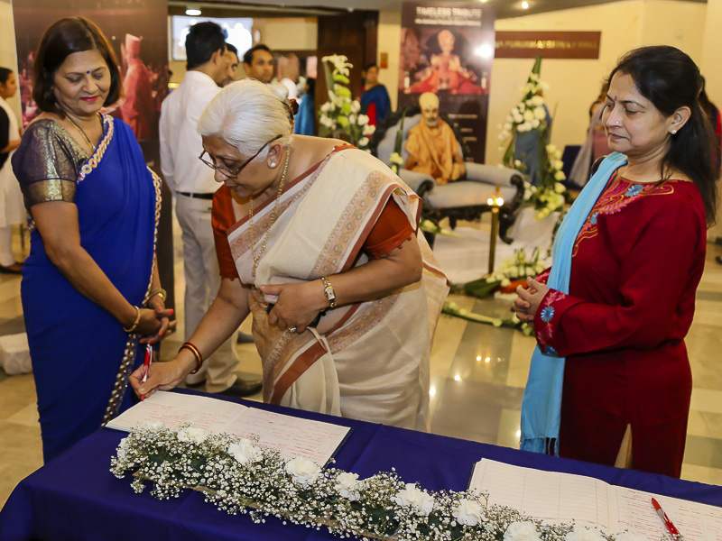 Tribute Assembly in Honor of HH Pramukh Swami Maharaj, Nairobi