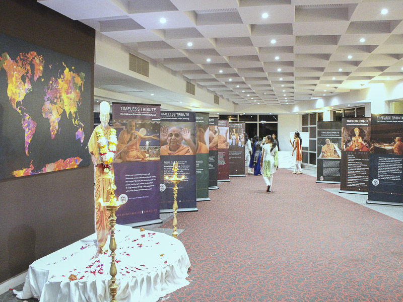 Tribute Assembly in Honor of HH Pramukh Swami Maharaj, Gaborone