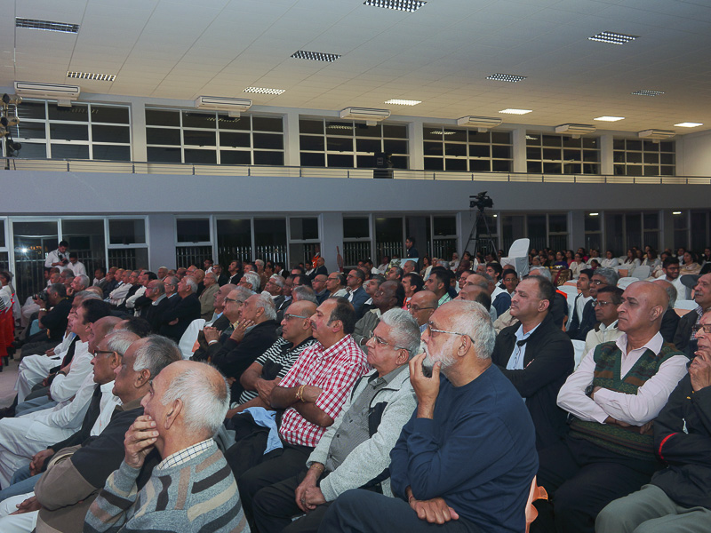 Tribute Assembly in Honor of HH Pramukh Swami Maharaj, Durban