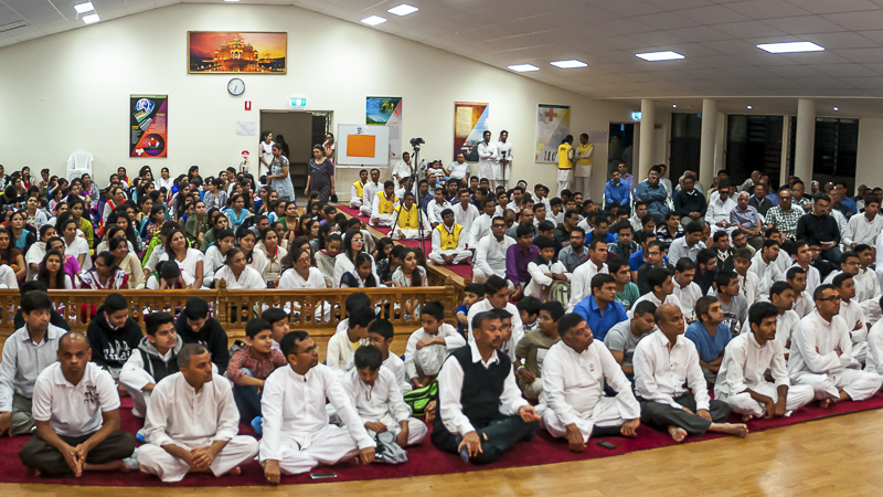 Tribute Assembly in Honor of HH Pramukh Swami Maharaj, Brisbane