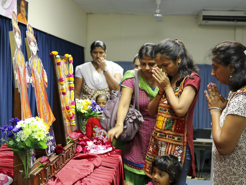 Tribute Assembly in Honor of HH Pramukh Swami Maharaj, Darwin